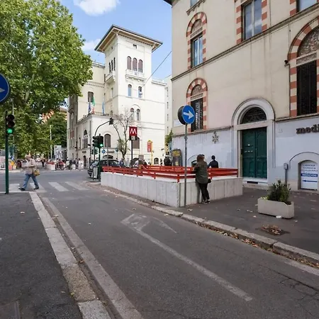 Incantevole Appartamento In Pieno Centro A Roma Exterior photo